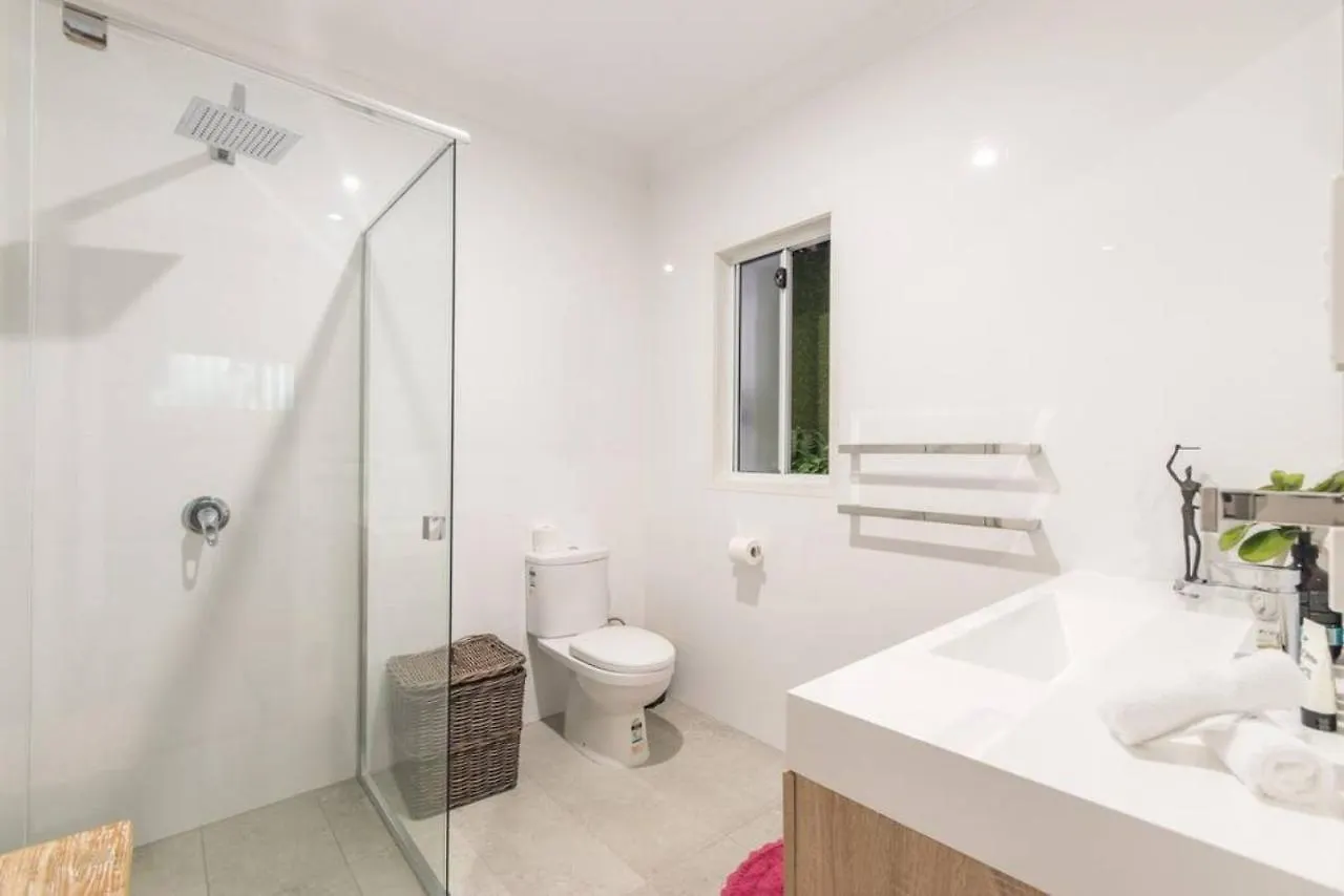 Contemporary Studio In The Heart Of Paddington Brisbane Australia