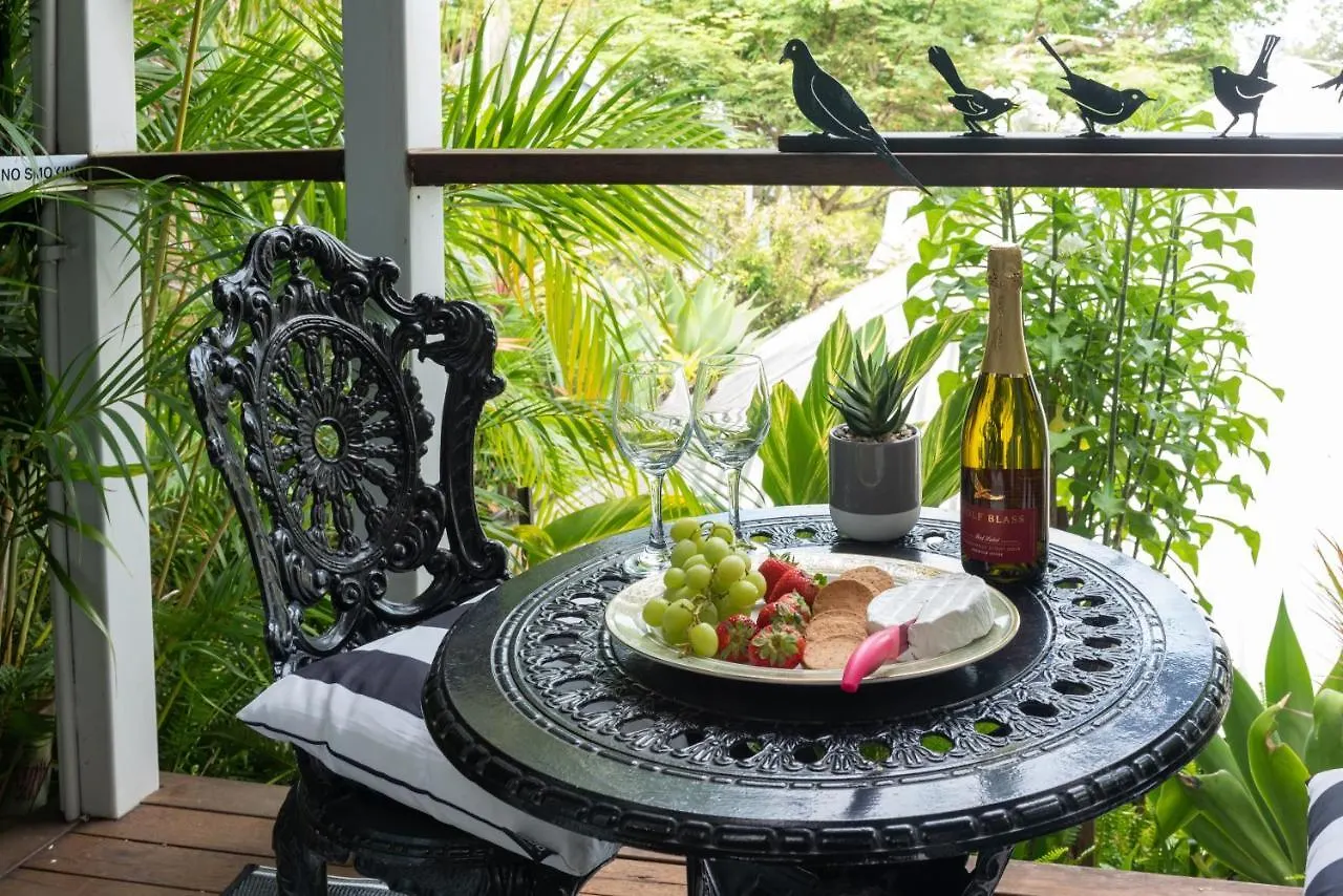Contemporary Studio In The Heart Of Paddington Brisbane