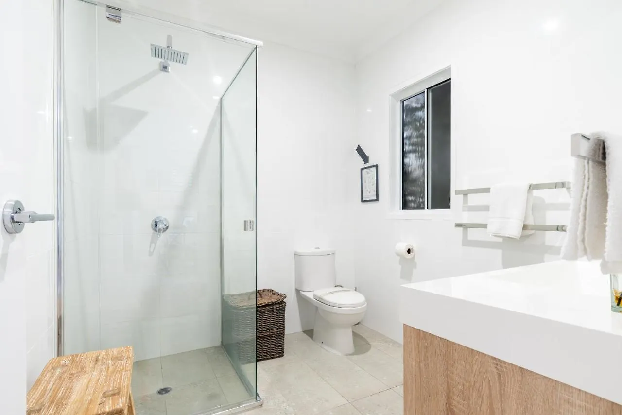 Contemporary Studio In The Heart Of Paddington Brisbane Apartment